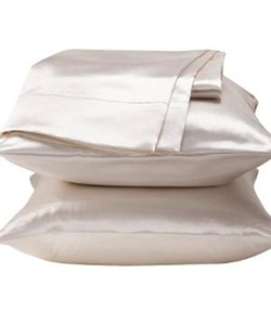 What Should You Be Sleeping On, Silk or Satin?