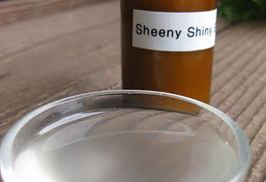 DIY Sheeny Shiny Serum