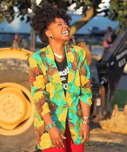"Trim" Doesn't Have to Be a Dirty Word for 4C Hair
